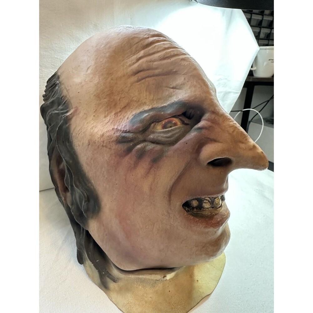 The Penguin 1992 Batman Returns rubber mask Rare Devito